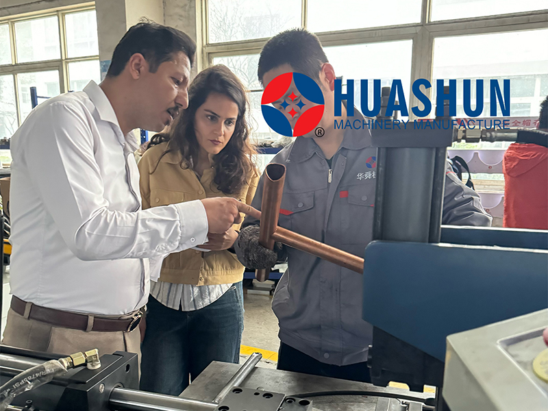 Friends from the Middle East came to Huashun